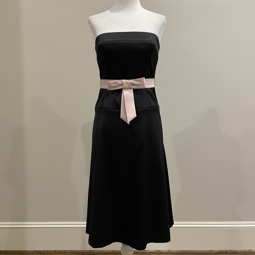 Strapless midi dress with removable pink bow belt